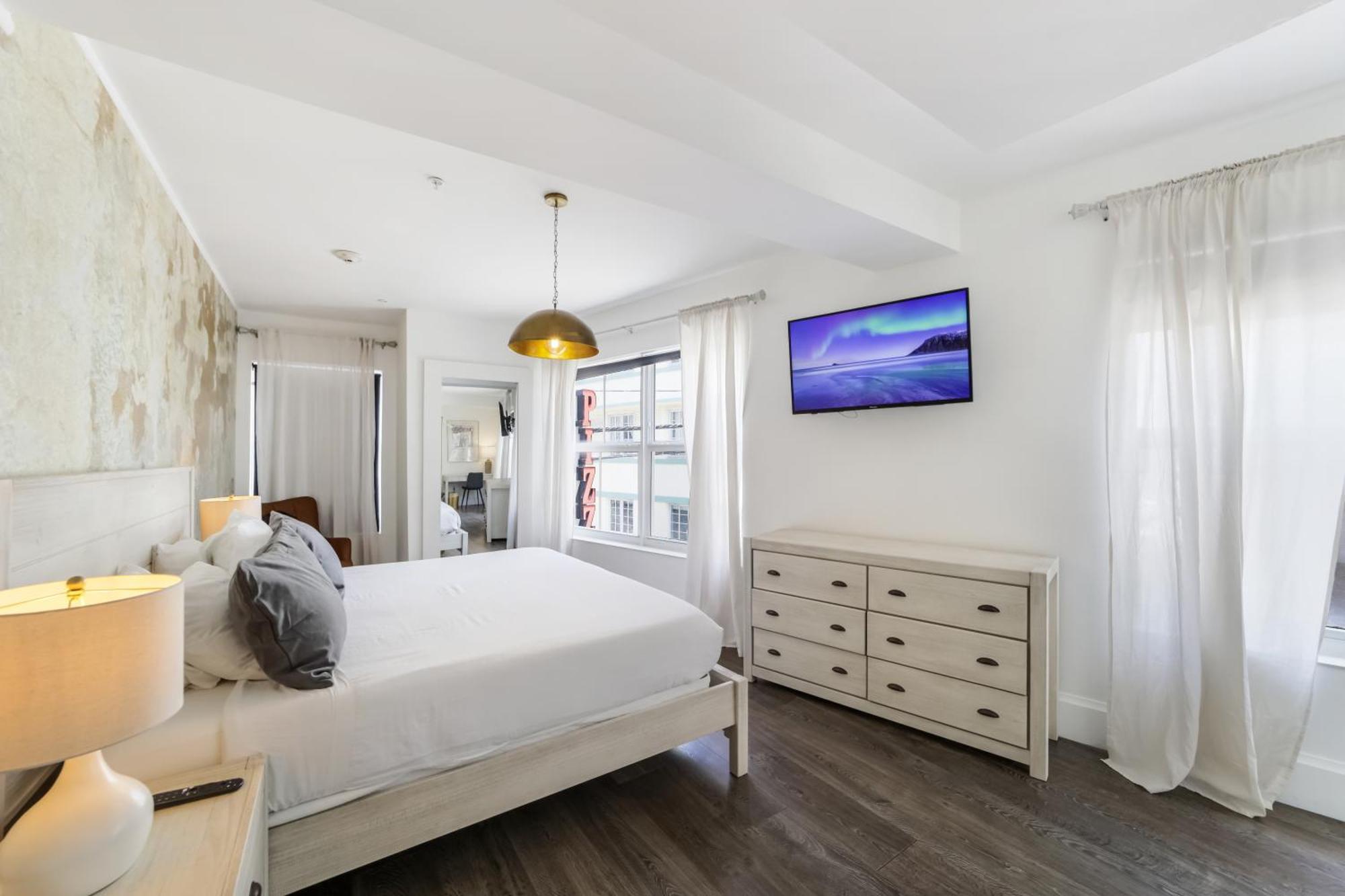 Ithaca Aparthotel 3*